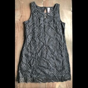 Lace overlay shift dress